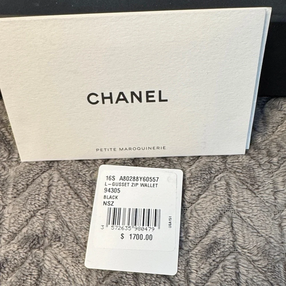 CHANEL Chevron Black Leather Wallet with Gold Accent